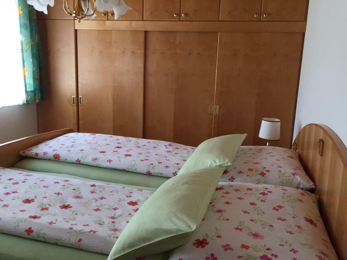 Biobergbauernhof Bergzeit Apartment In ゴールデック エクステリア 写真